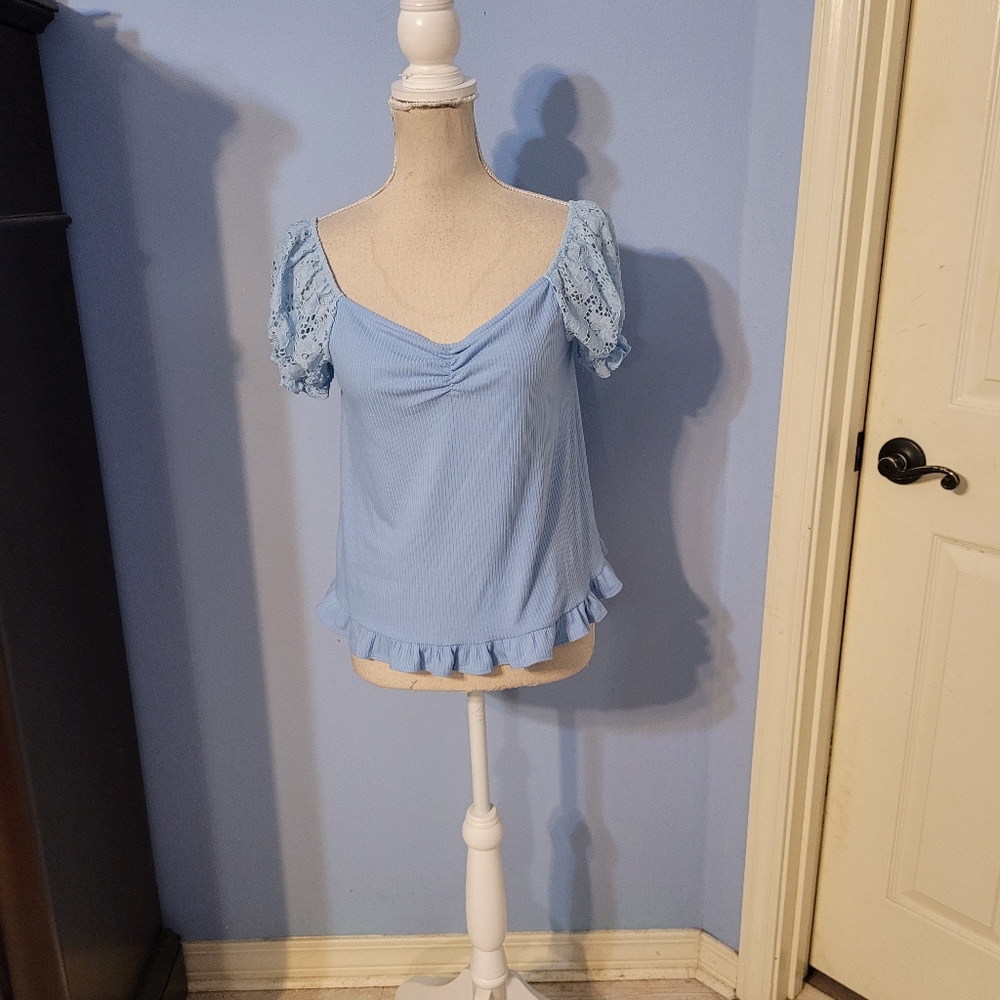 Set The Stage Medium Womens Blouse